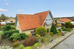 Pris sat ned med 200.000 kr. på Pilevænget 8