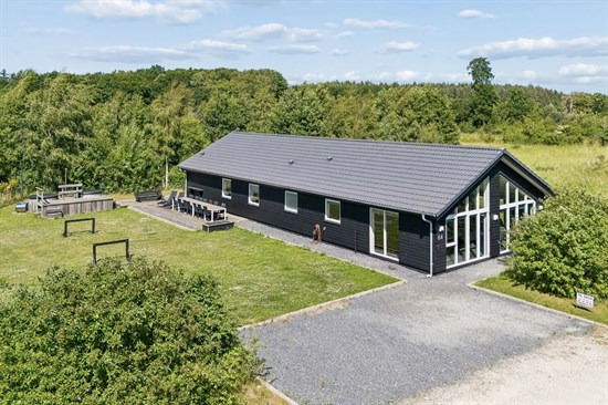 Skovsøen 64 og 4 andre boliger er kommet til salg denne uge i Glesborg - se boligerne her.