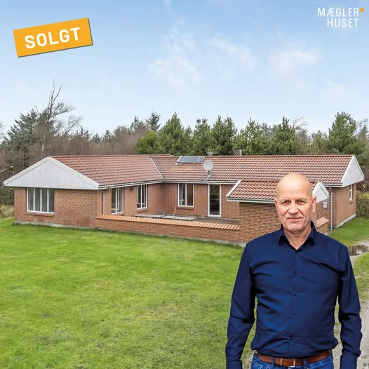 Mæglerhuset Asger Larsen sælger sommerhus i Thorup Strand