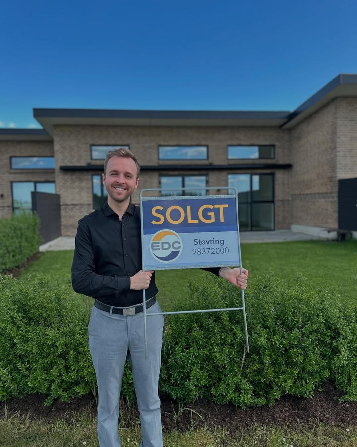 EDC Støvring fejrer endnu en bolig solgt på Høje Støvring
