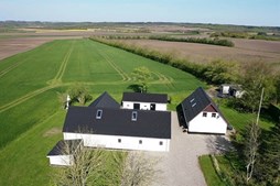 Kragelundsvej 6 og 2 andre boliger er kommet til salg denne uge i Nørager - se boligerne her.