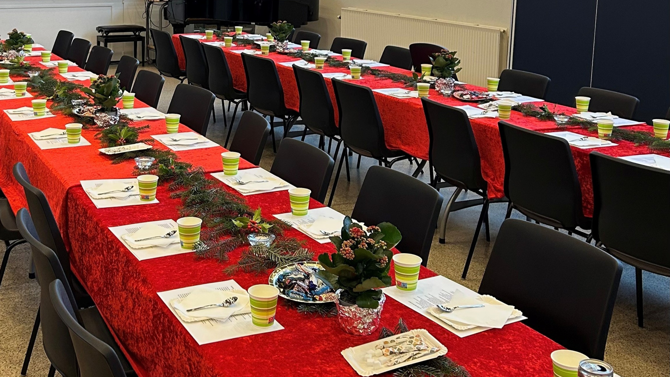 Juletræsfest bringer julestemning til pensionister i Kerteminde