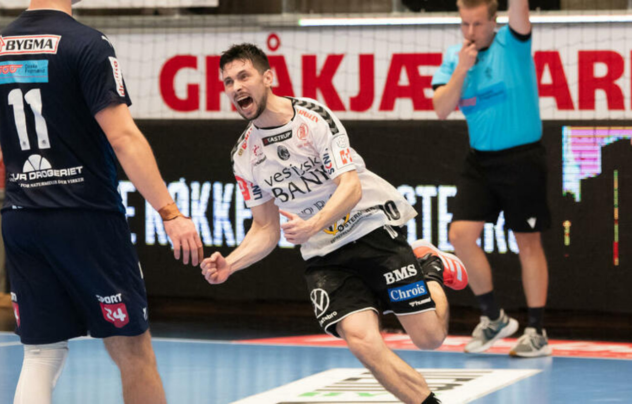 Skal Brammings kamptrøje blive din?