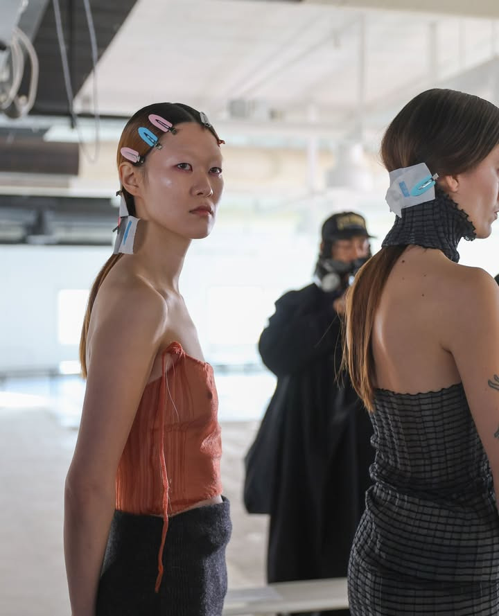 Zenz hylder kunstnerisk håndværk til A. Roege Hove under Copenhagen Fashion Week