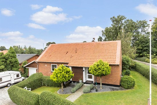 Pris sat ned med 70.000 kr. på Dr Frandsens Vej 23