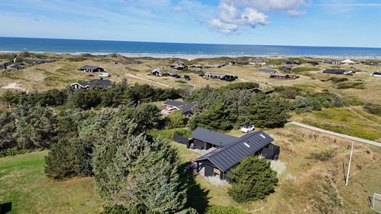 Mettesvej 9 og 5 andre boliger er kommet til salg denne uge i Løkken - se boligerne her.