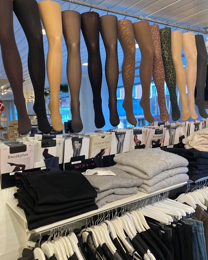 Wiiben tilbyder julens strømpebukser fra Sneaky Fox i mange varianter