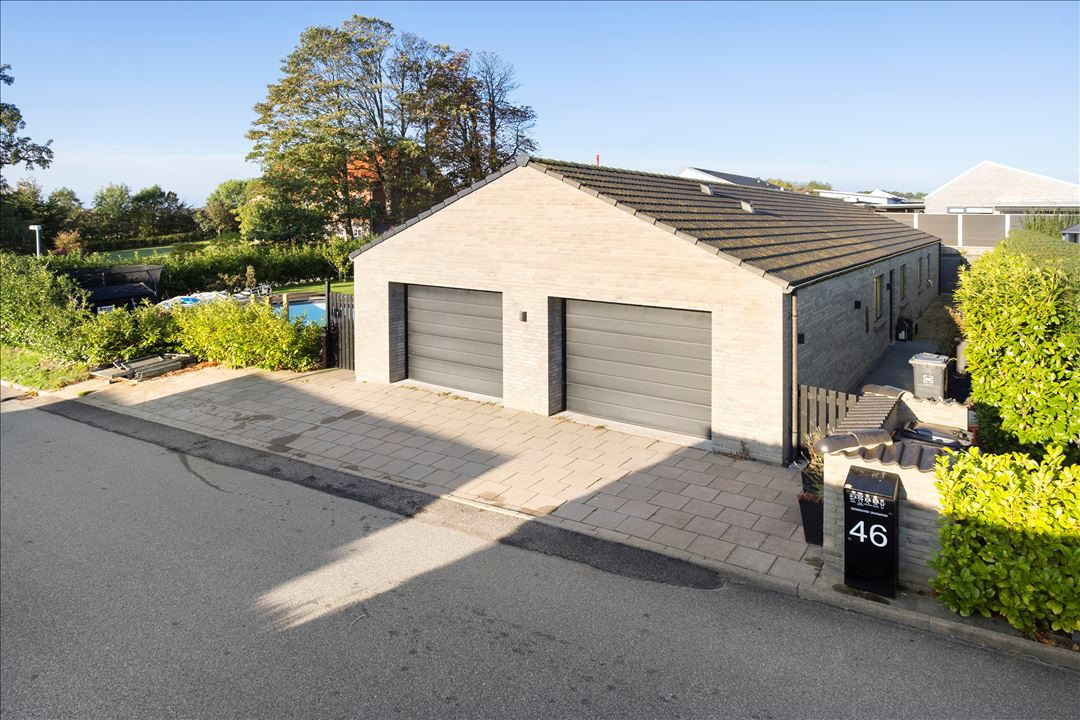 Til salg hos EDC Skive I/S: Flot familievilla med hele 6 værelser