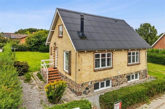 Viborgvej 24 er til salg for kun 195.000 kr.: Se de billigste boliger til salg i Farsø her