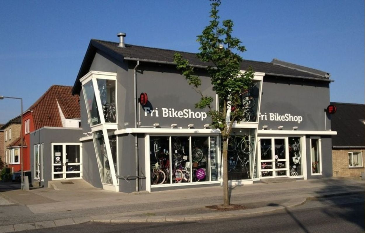 Hos Fri BikeShop er du i gode hænder – fagfolk og fantastisk udvalg