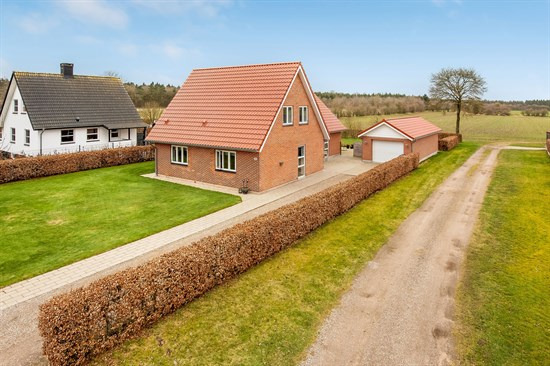 Top 6 over dyreste boliger til salg i Padborg. Priser op til 4.500.000 kr