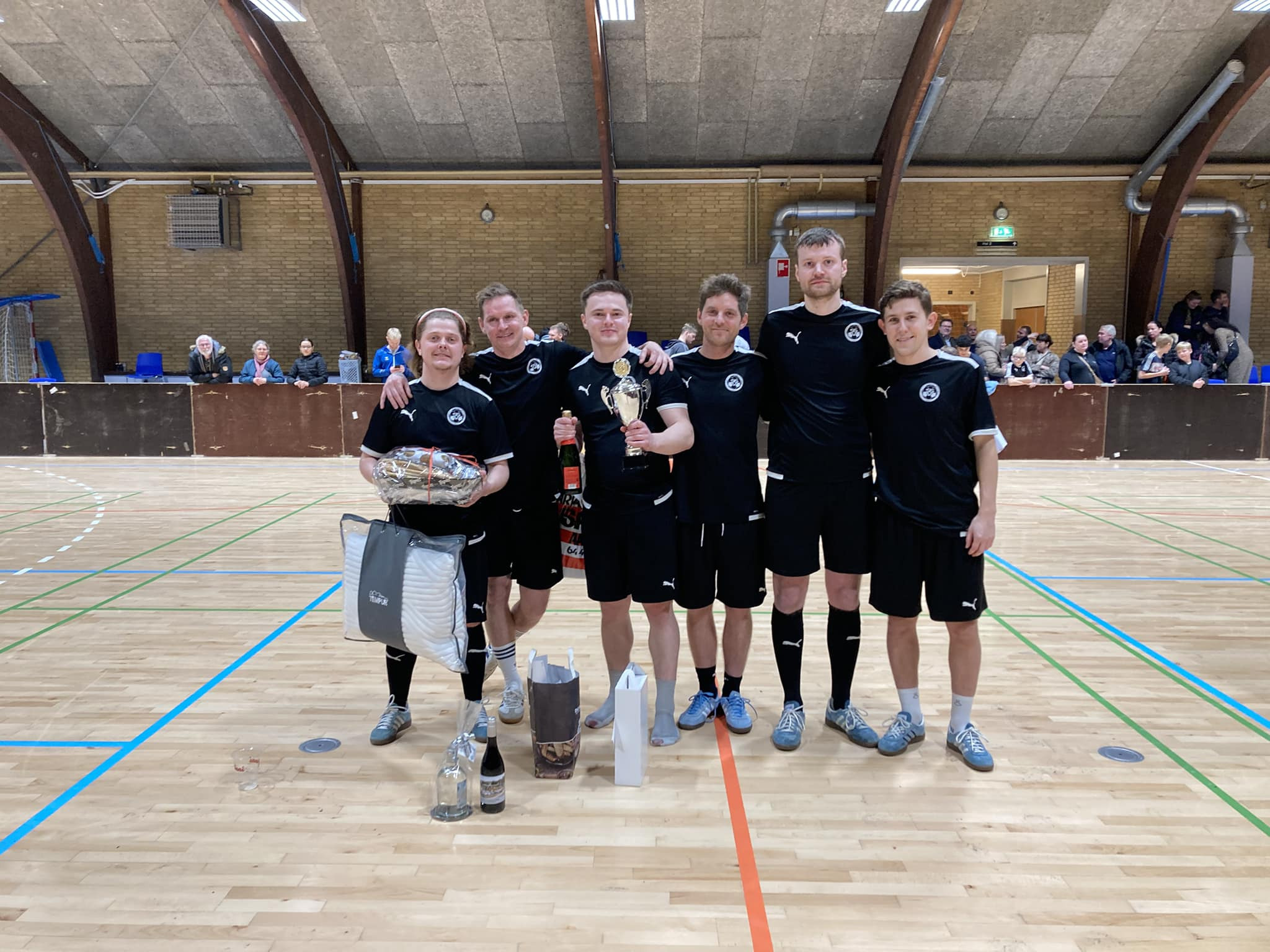 Firmafodbold og festlig showturnering i Vissenbjerg