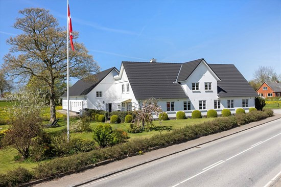 Top 6 over dyreste boliger til salg i Toftlund. Priser op til 30.000.000 kr
