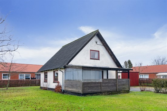 Bøgevej 13 er til salg for kun 495.000 kr.: Se de billigste boliger til salg i Ejstrupholm her