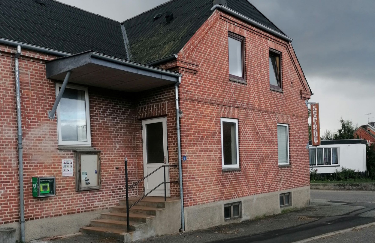 Norup Forsamlingshus har fået en ny hjertestarter