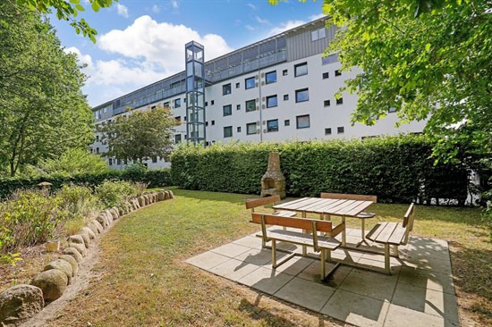 Akacieparken 9B er til salg for kun 1.995.000 kr.: Se de billigste boliger til salg i Solrød Strand her