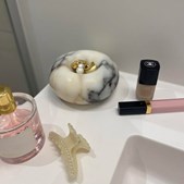 Livingshop Holstebro fremhæver alsidigheden af Cosmos objekter fra Wabi Sabi Nordic