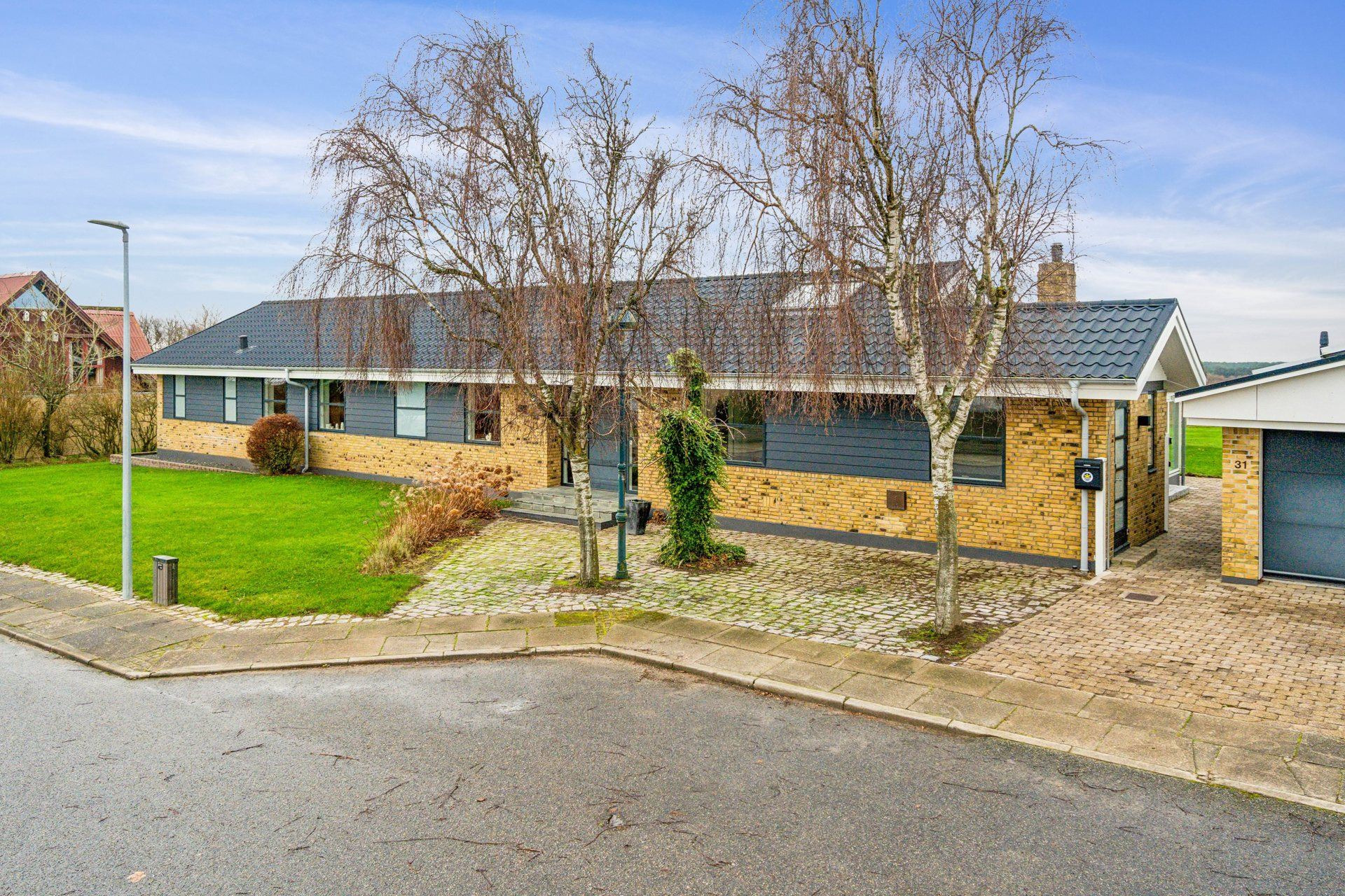 Luksusbolig netop kommet til salg i Hirtshals: Se hvad du skal smide for Hirtshals’ dyreste adresser her