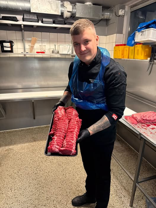 RISSKOV SLAGTEREN tilbyder oksestege af tykkam til 89 kr. pr. halve kilo i efterårsferien