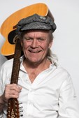 Oplev Jan 'Lune' Carlsen: Danmarks bedste Kim Larsen fortolker i Middelfart