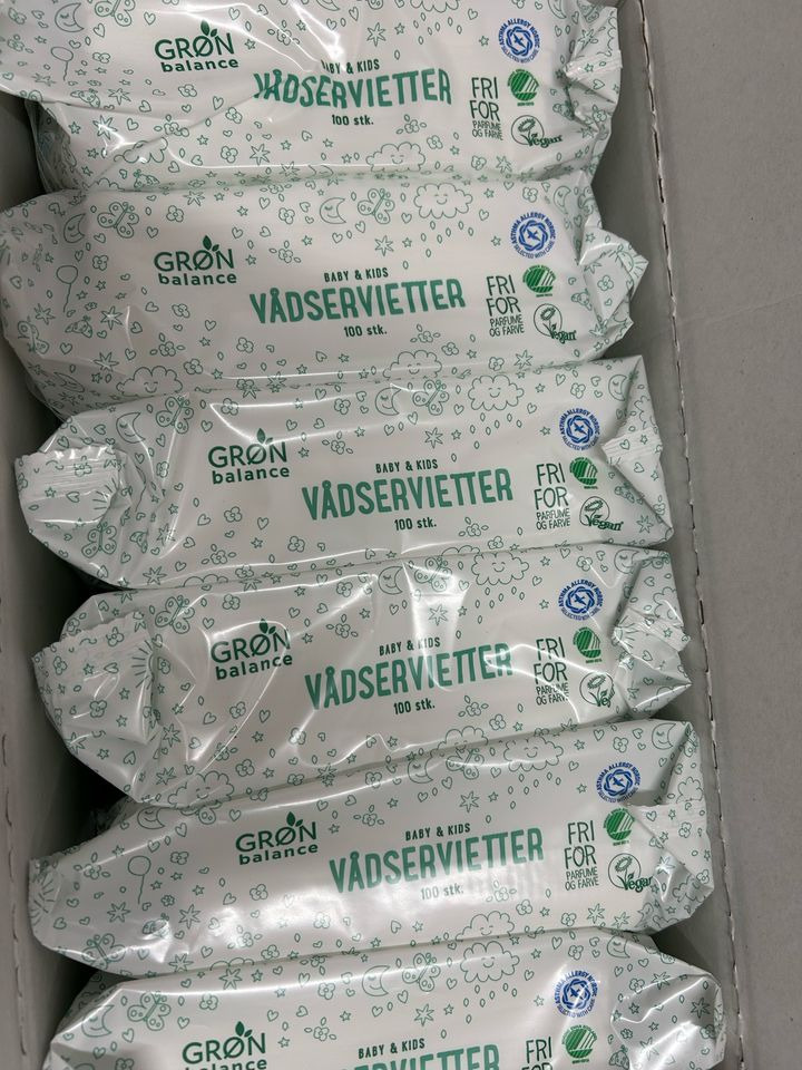 Min Købmand i Asp sælger Grøn Balance vådservietter: 12 pakker for kun 119 kr