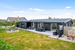 Top 6 over dyreste boliger til salg i Hvide Sande. Priser op til 9.000.000 kr