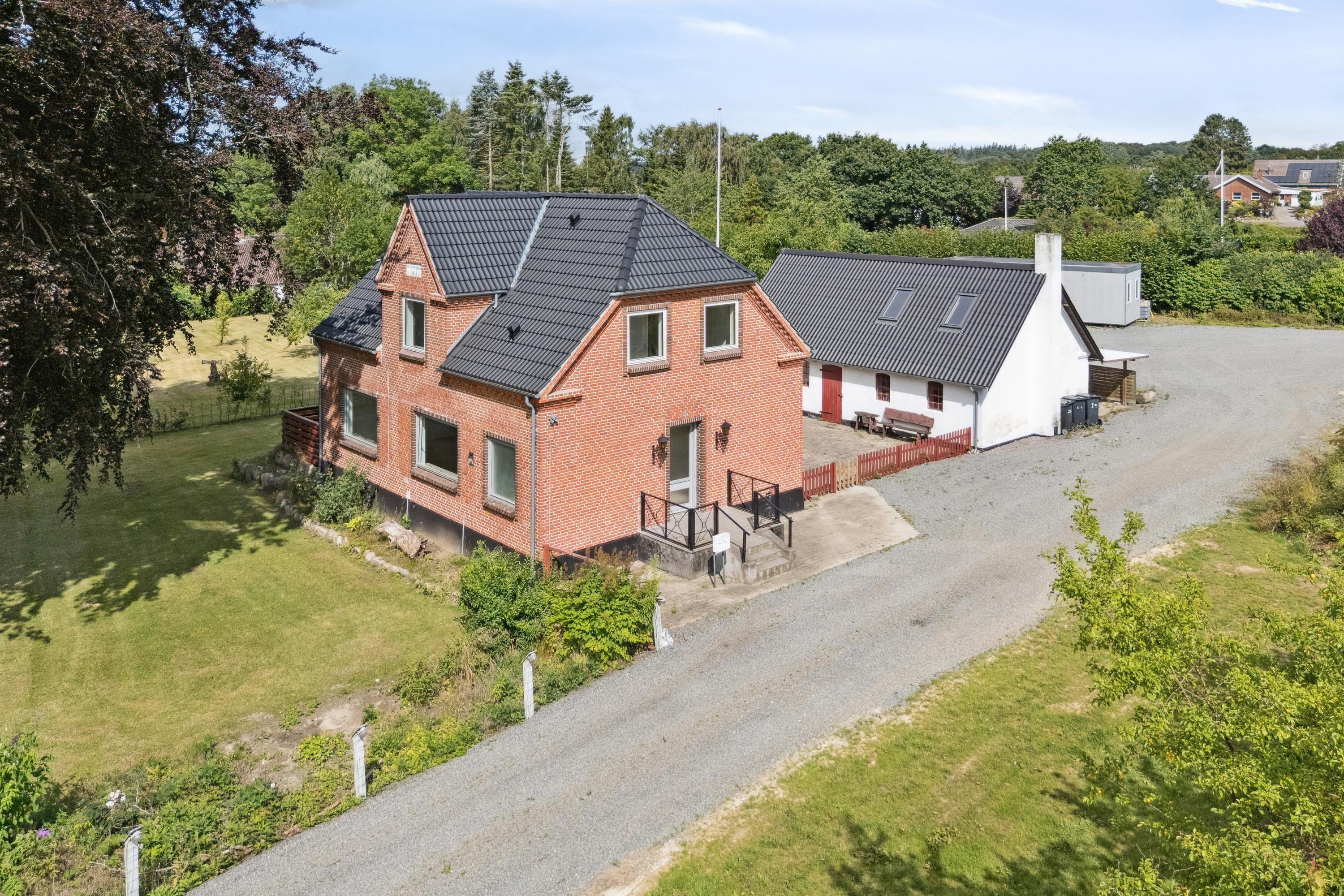 Indflytningsklar villa med god planløsning i Mogenstrup