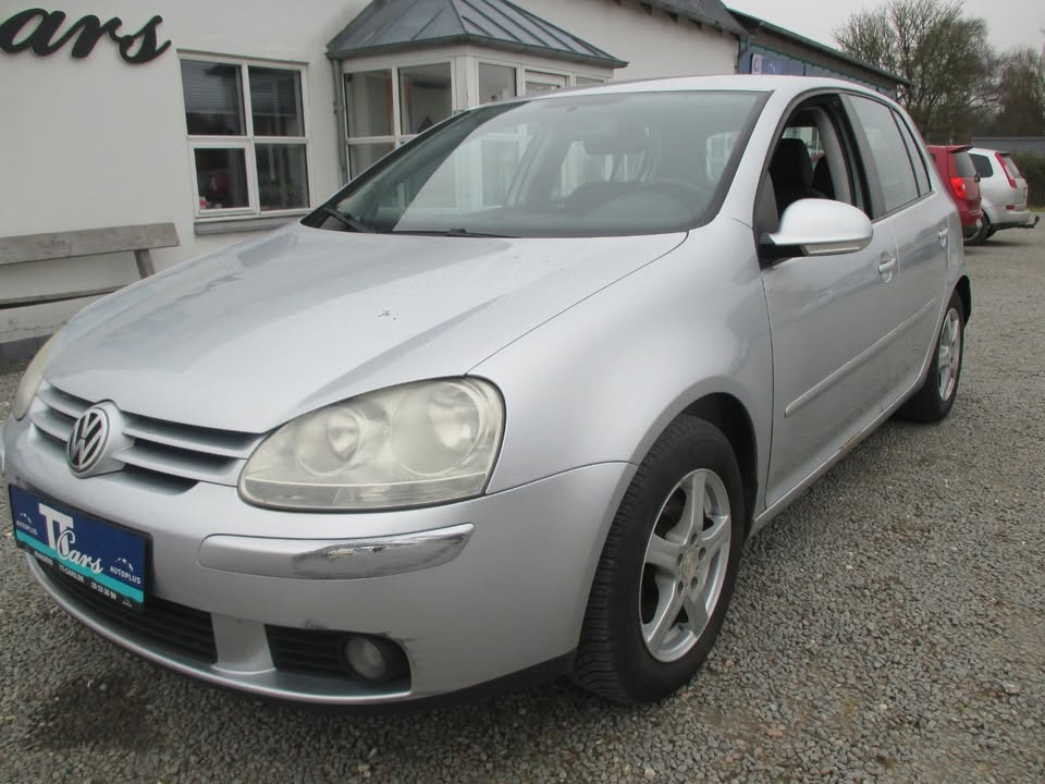 TT CARS ApS inviterer til prøvetur i VW Golf på søndag