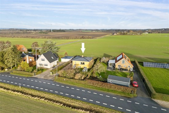 Spodsbjergvej 159 og 1 anden boliger er kommet til salg denne uge i Rudkøbing - se boligerne her.