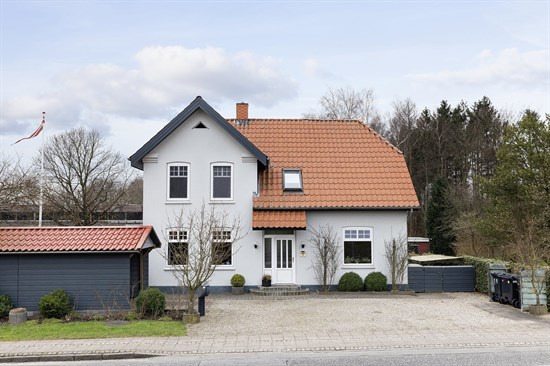 Top 6 over dyreste boliger til salg i Padborg. Priser op til 6.190.000 kr