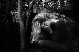 Forstå og bekæmp skam: En dybdegående analyse af skammens mange ansigter og dens indvirkning på vores liv