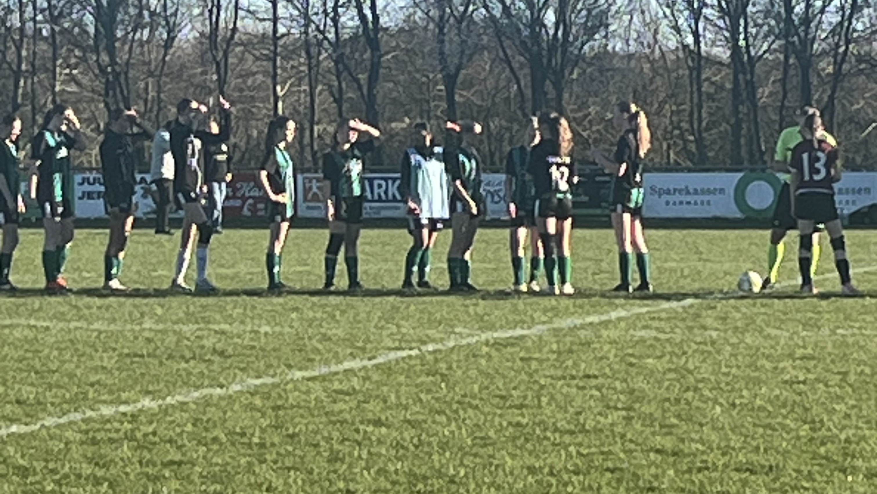 Ea's hovedstødsmål stjal showet i pointdeling på svær bane