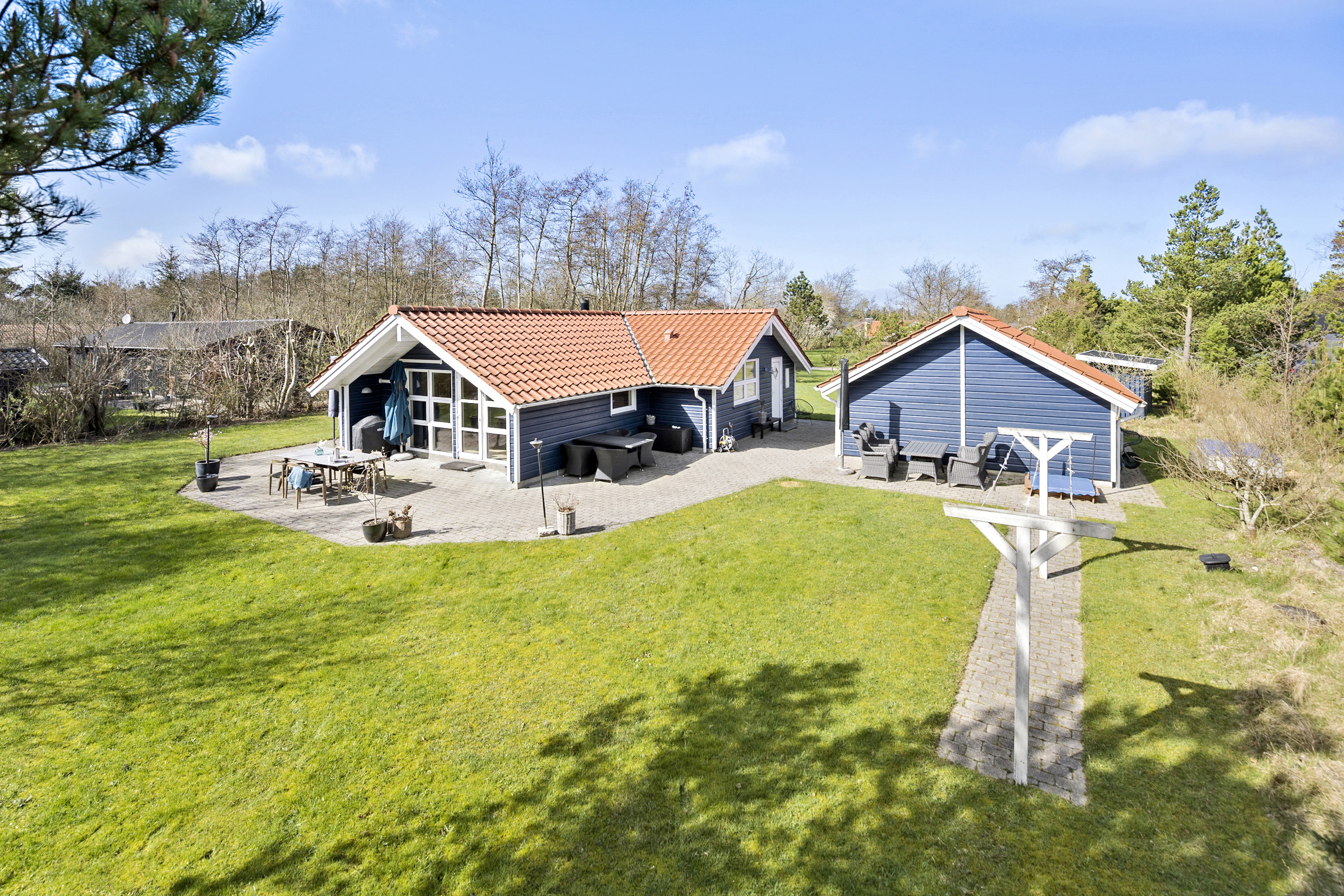 En perle tæt ved Vesterhavet: Tyttebærstien 50 sat til salg for 1,495 mio. kr.