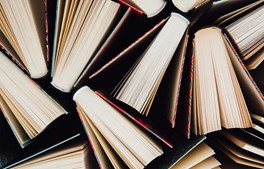 Forfatter Thomas Korsgaard besøger Hirtshals