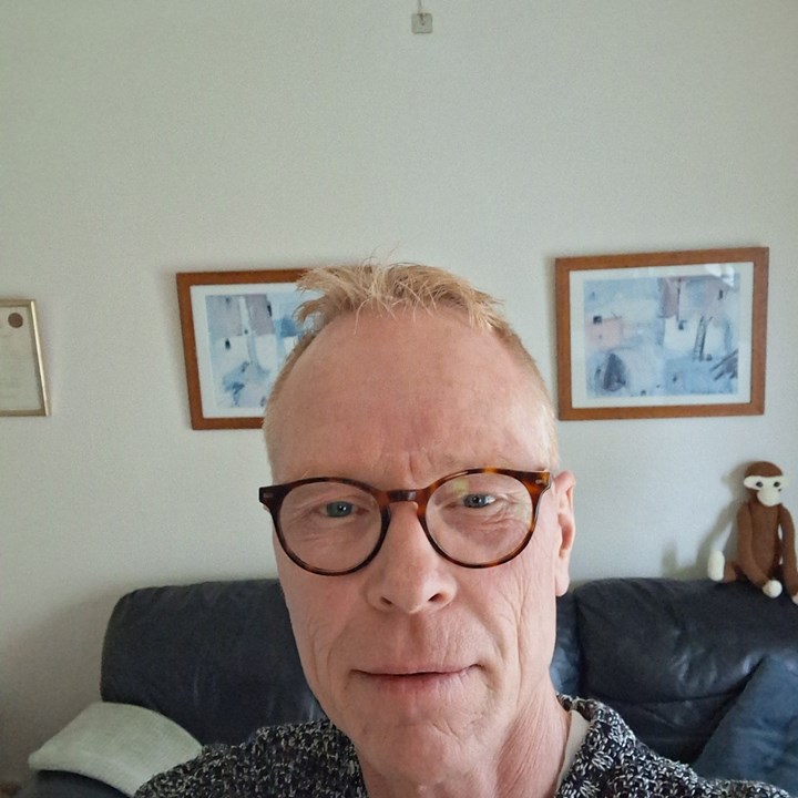 Portrætfoto af Allan