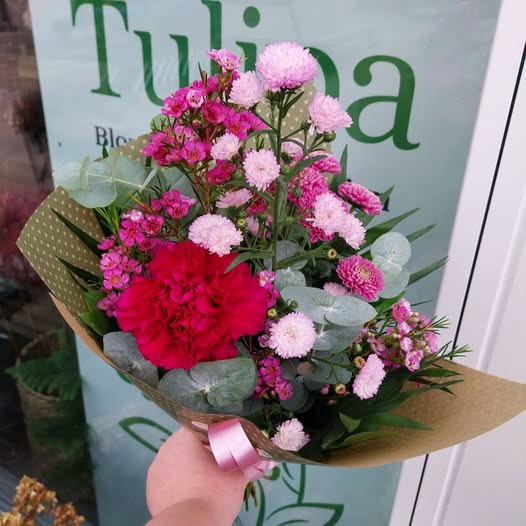 Tulipa Blomster & Havedesign har flotte september buketter til 165 kr