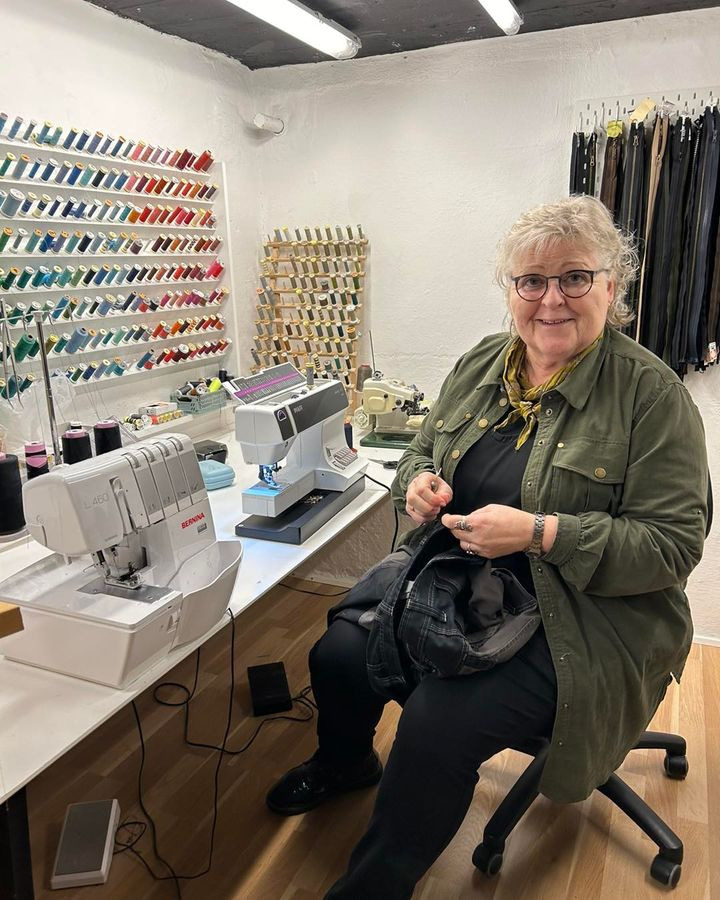 Garderoben takker for opbakning til Mary-Ann og fortsat indlevering af sytøj