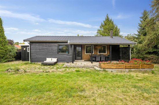 Kambregnen 15 og 1 anden boliger er kommet til salg denne uge i Kirke Hyllinge - se boligerne her.