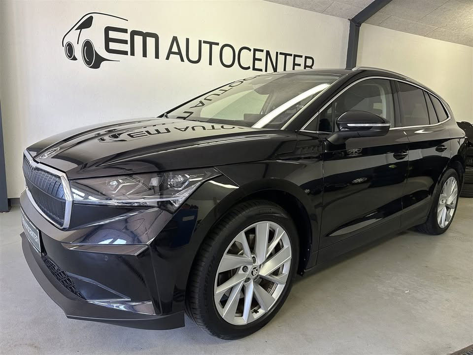 EM AUTOCENTER ApS præsenterer topklargjort Skoda Enyaq iV på lageret
