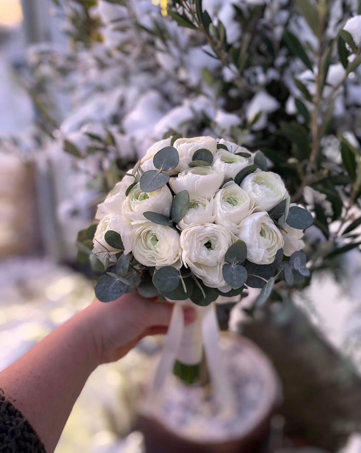 Florist Pernille DB tilbyder bryllupsbinderi i 2025: Book nu og sikr din dato