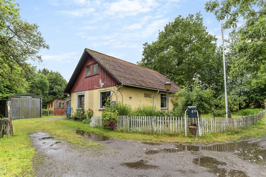 Rømeregårdsvej 38 er til salg for kun 595.000 kr.: Se de billigste boliger til salg i Rønne her