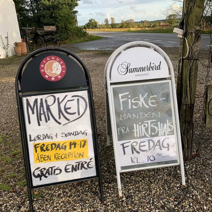 Fru Hansens Butik & Café byder velkommen til fiskemand og geder fredag