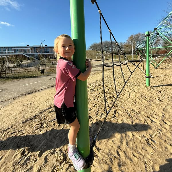 Sportigan Hadsund: Find sommertøjet til ferie, hverdag og sport hos os