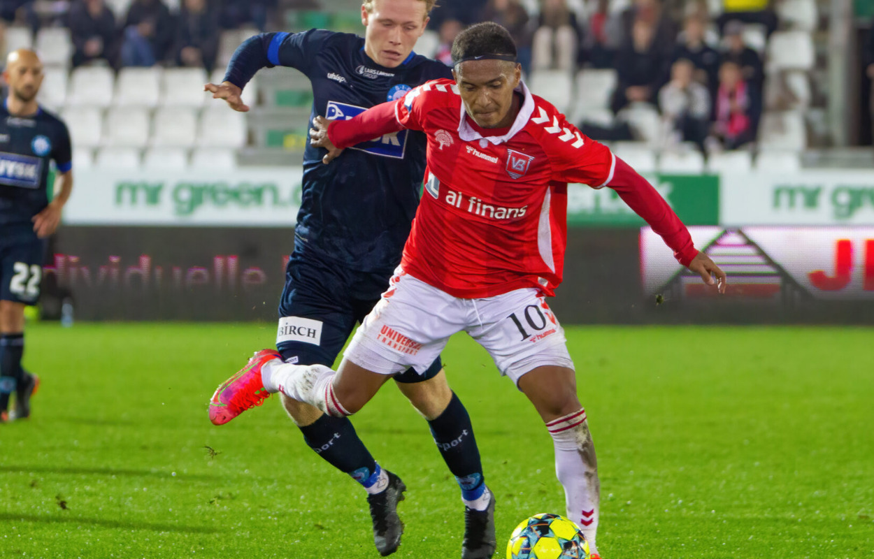Allan Sousa skifter til AaB til sommer