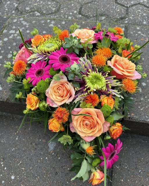 Fynbogården Blomster ApS tilbyder hjælp til den sidste hilsen med blomster til begravelser