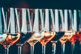 Oplev julens vine med Vinifera i Birkerød