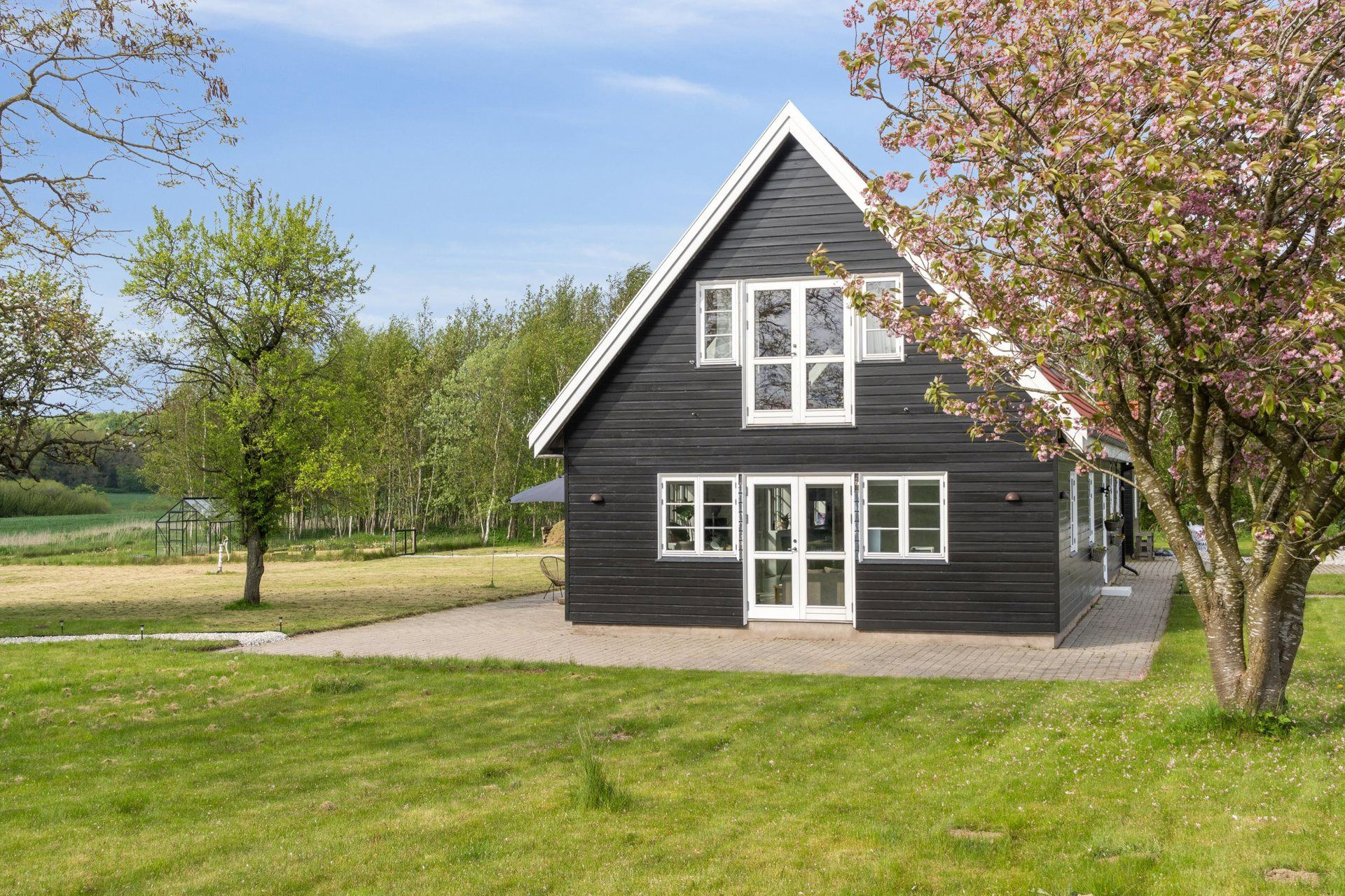 Luksus til salg: Sneslevvej 81, Rejnstrup til 2,4  mio. kroner – Se Fuglebjergs dyreste boliger her