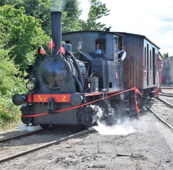 Tag en historisk togrejse med veterantog fra Maribo