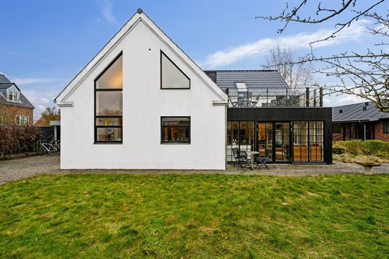 Pris sat ned med 600.000 kr. på Espegårdsvej 21