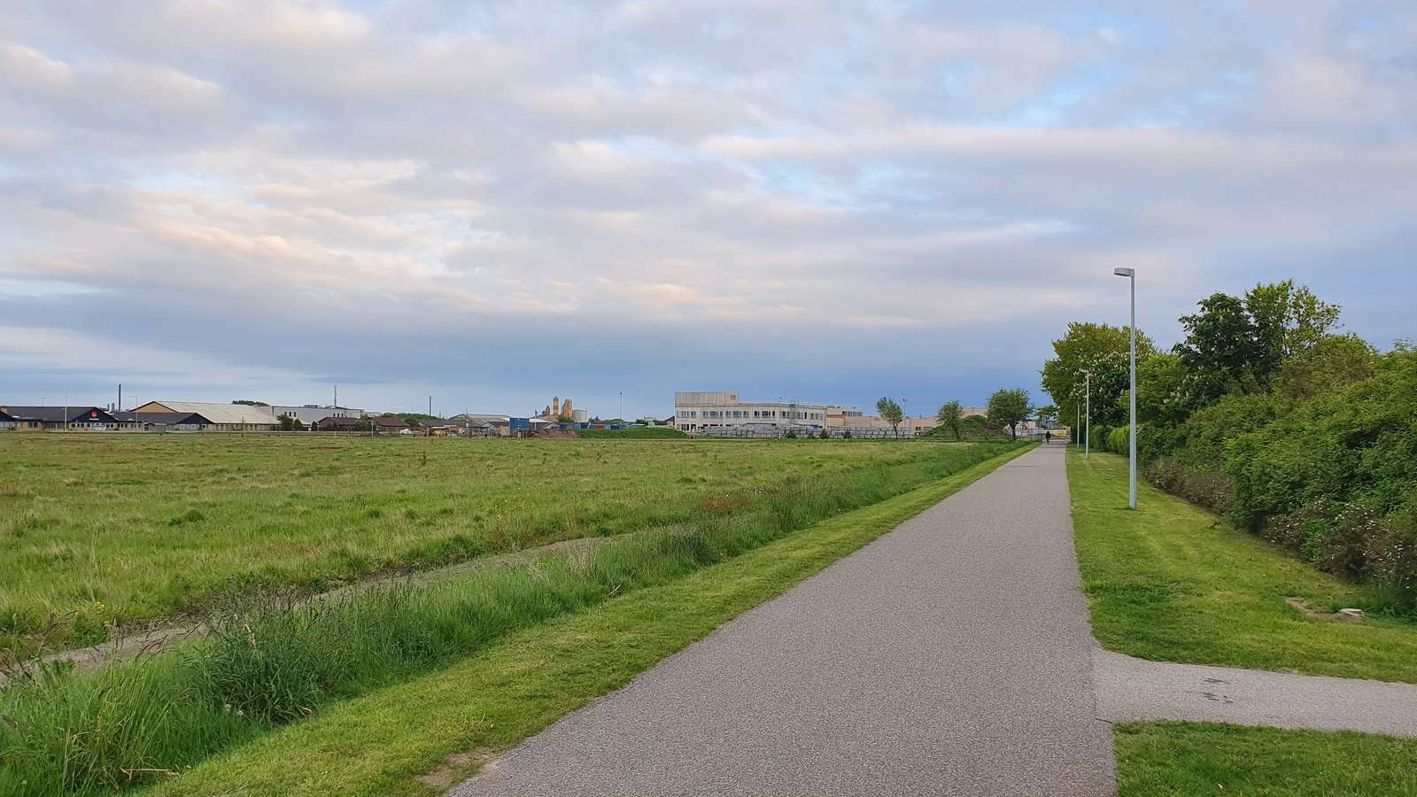 Vejsystemet ved det nye Skolecenter Jetsmark er nu etableret